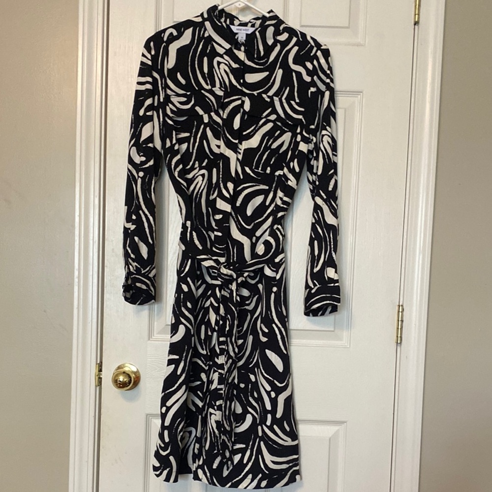 Nine West Black and White Mock Neck Sheath Dress